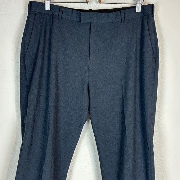Izod Grey Straight Fit Casual Pants 36x32 - Picture 2 of 8
